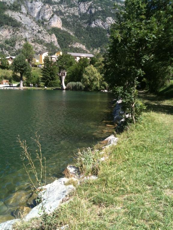 Le Relais Du Lac Hotel Le Lauzet-Ubaye Eksteriør billede